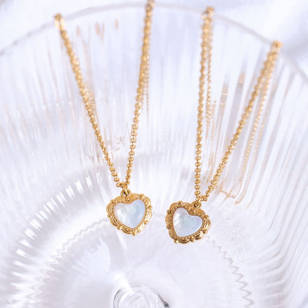 Luna Heart Shell Necklace