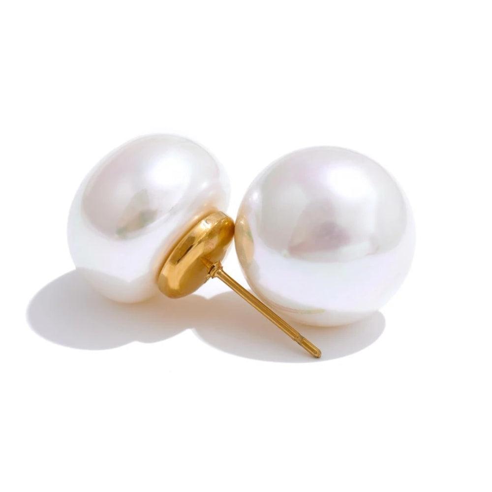 Pure Pearl Studs