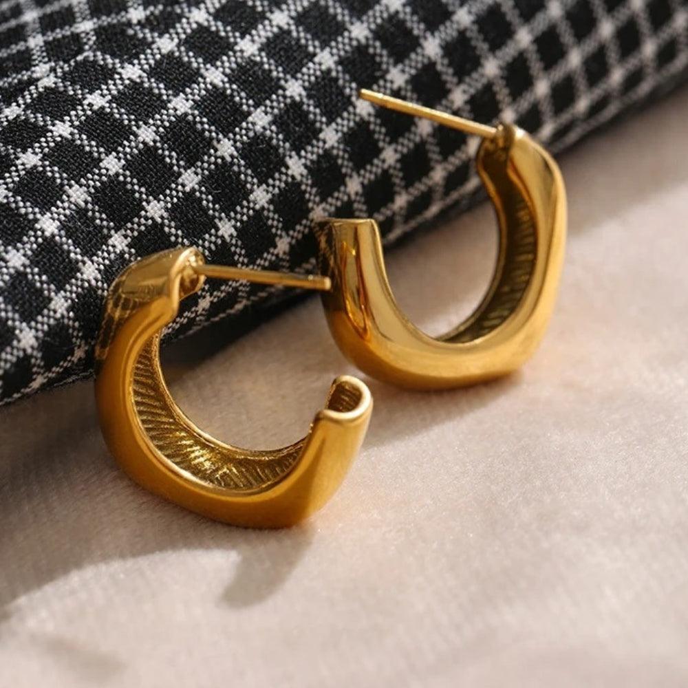 Soft Curve Hoops