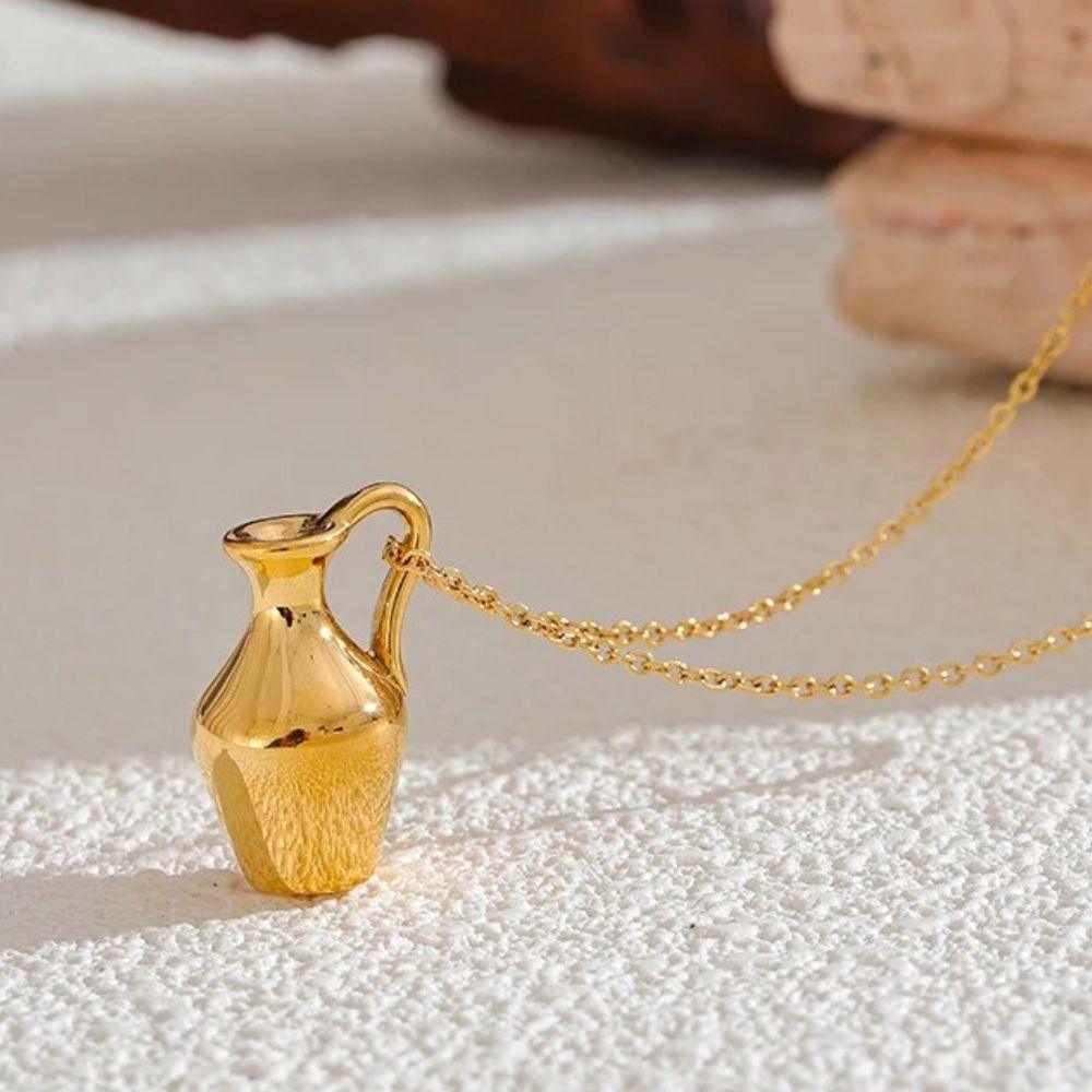 Amphora Gold Necklace