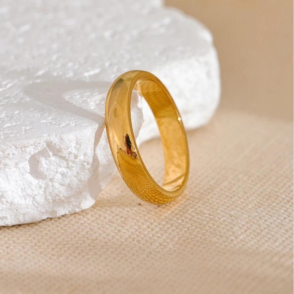 Classic Gleam Ring