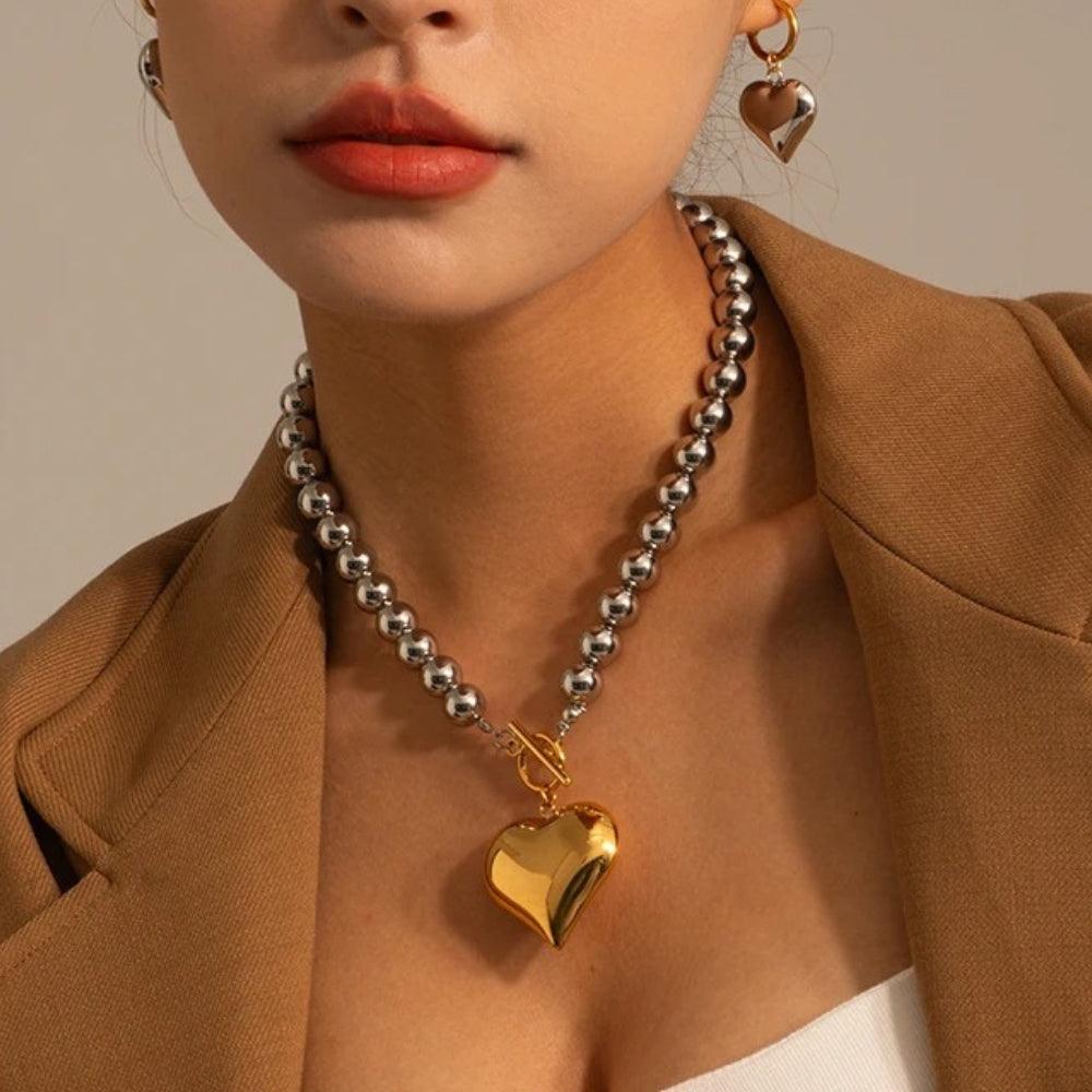 Bold Heart Bead Necklace