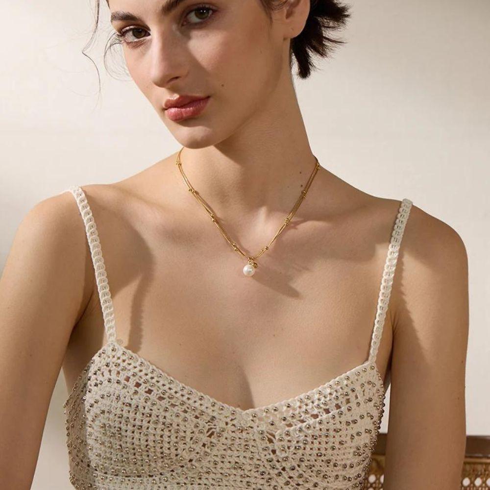 Vera Pearl Drop Necklace