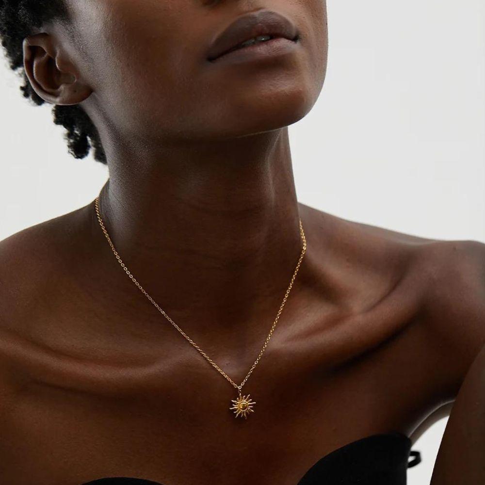 Solis Glow Necklace