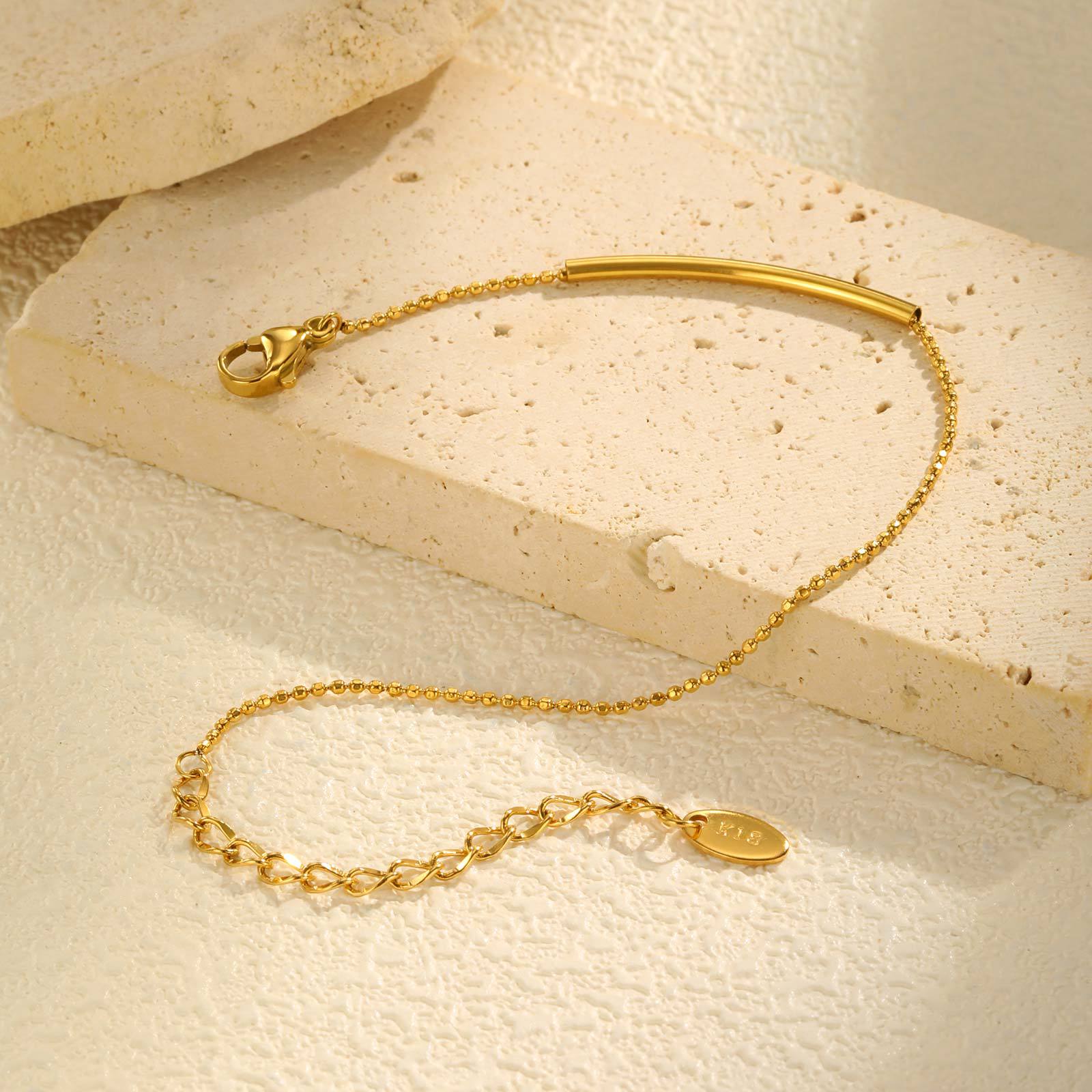 Curved Bar Bracelet