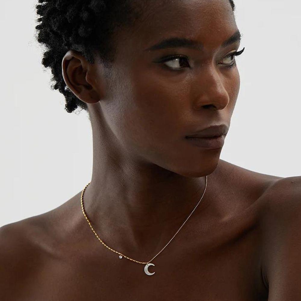Luna Pearl Necklace