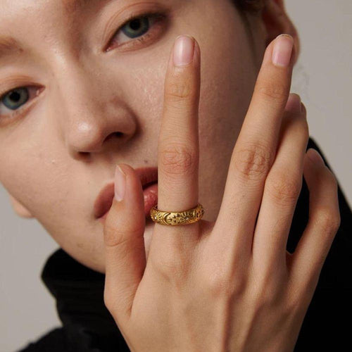 Astral Luminary Trio Ring