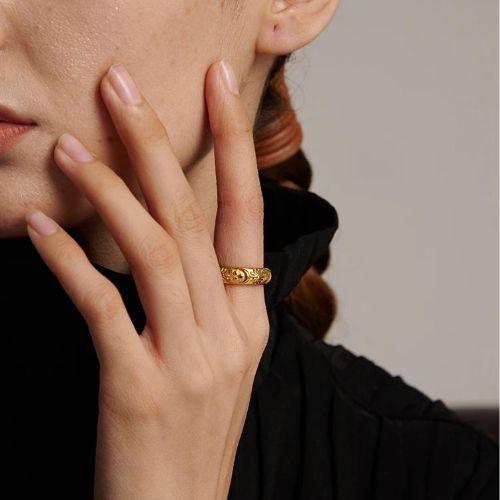 Astral Luminary Trio Ring